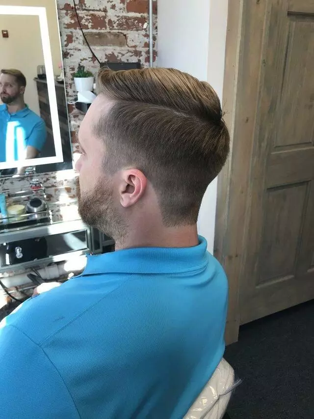 Angelo Axel Salon