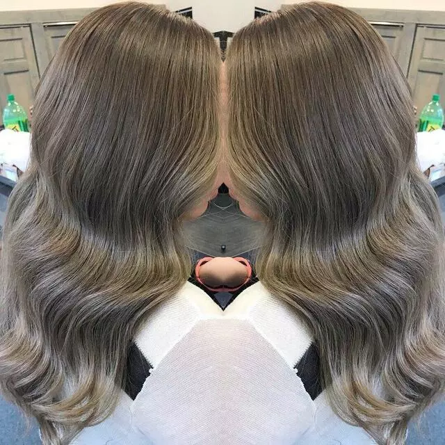 Angelo Axel Salon